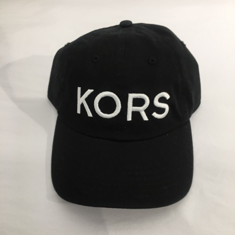 Michael Kors hat